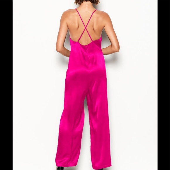 Victoria’s Secret Crepe Back Jumpsuit NWT - Picture 2 of 6